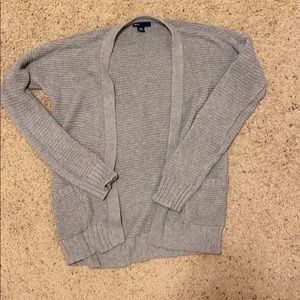 gap gray cardigan